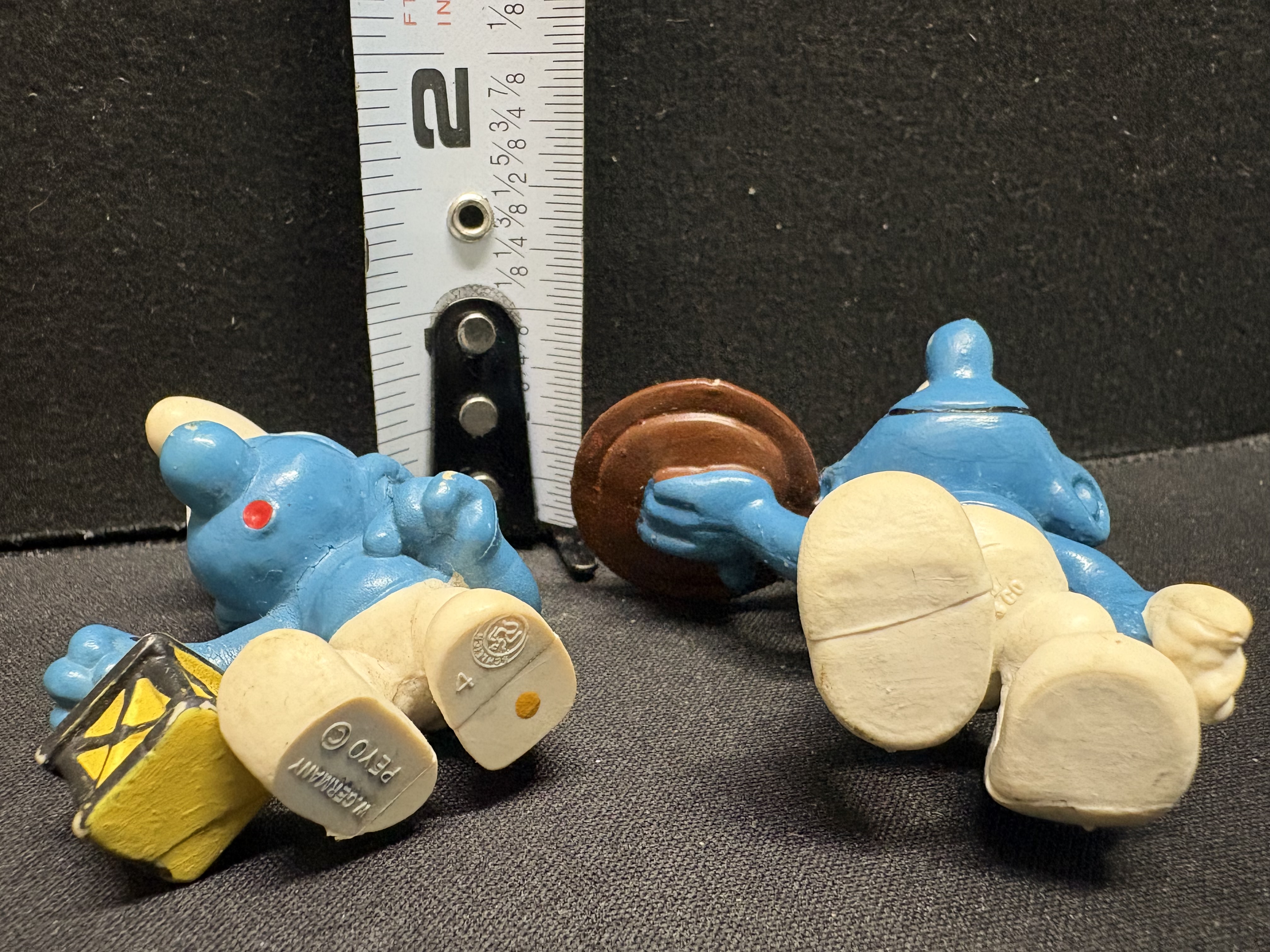 LOT 2026-090 — Lot de 2 figurines Les Schtroumpfs – Vintage — photo 2