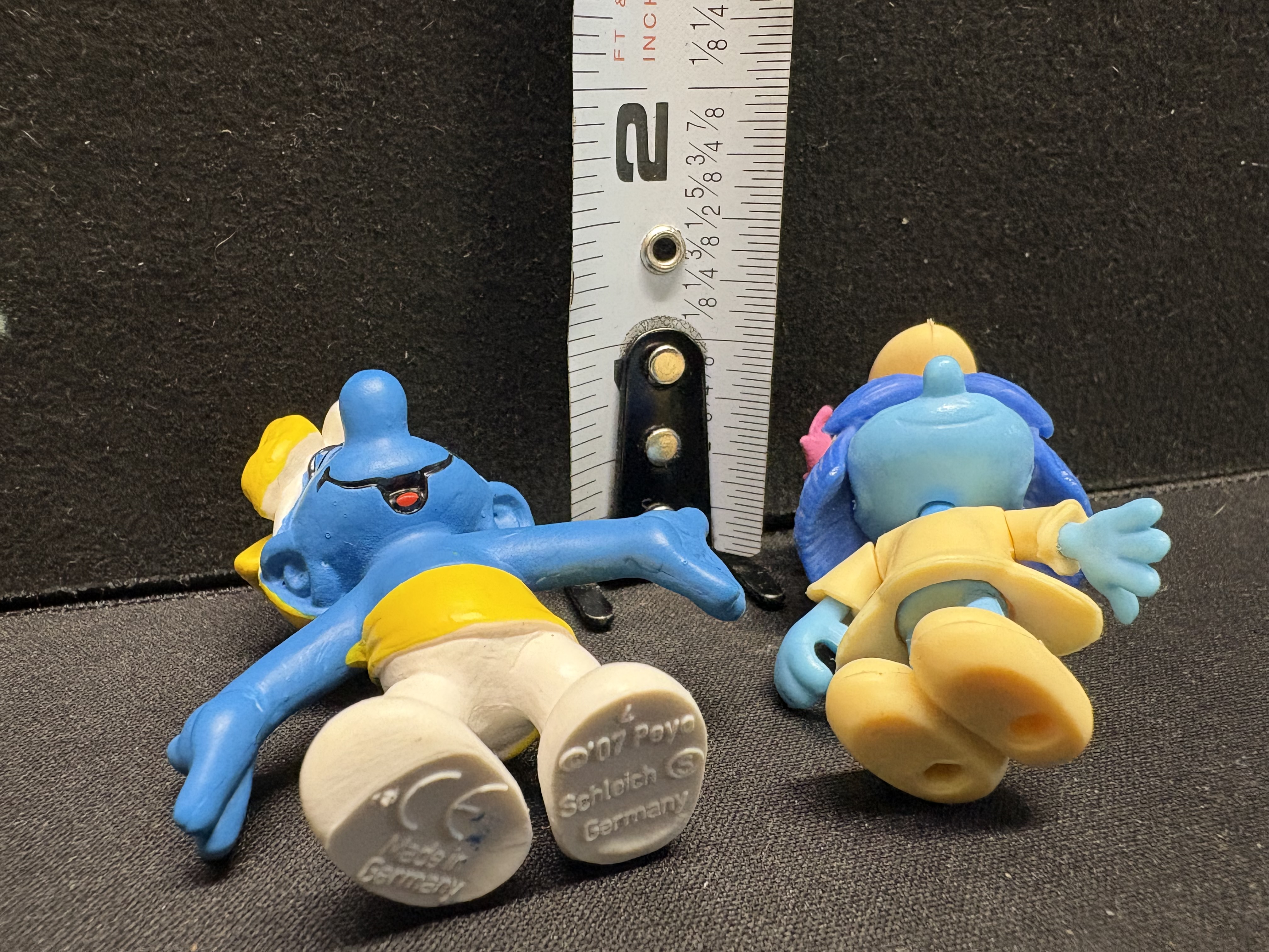 LOT 2026-091 — Lot de 2 figurines Les Schtroumpfs – Schtroumpfette et Schtroumpf – Schleich /… — photo 2