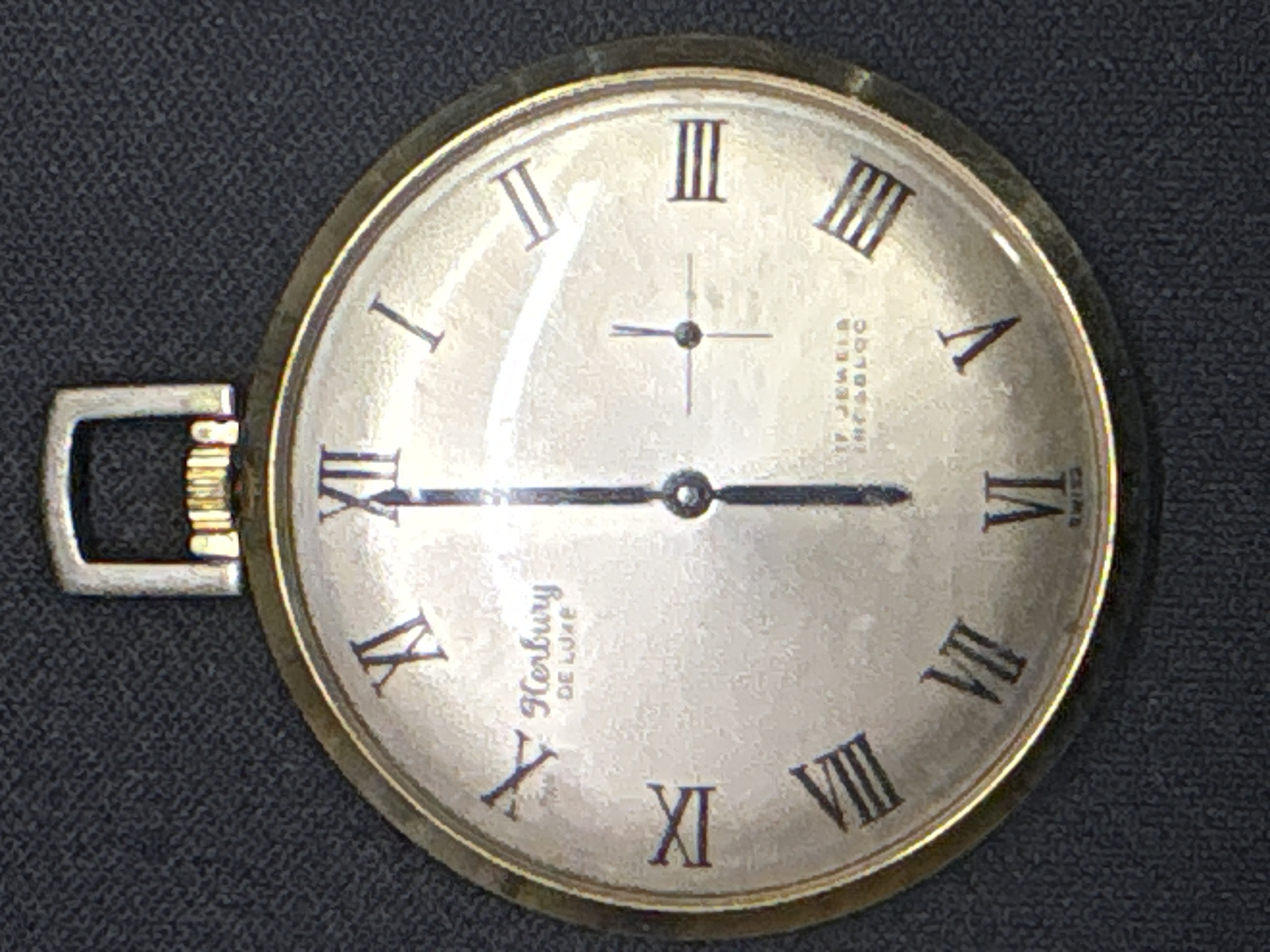 LOT 2026-932 — Belle montre de poche mécanique Kerbuny « De Luxe », avec boîtier de ton doré… — photo 1